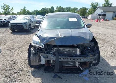 2015 Ford Escape Se z USA, uszkodzony, nr VIN 1FMCU0G77FUB90624